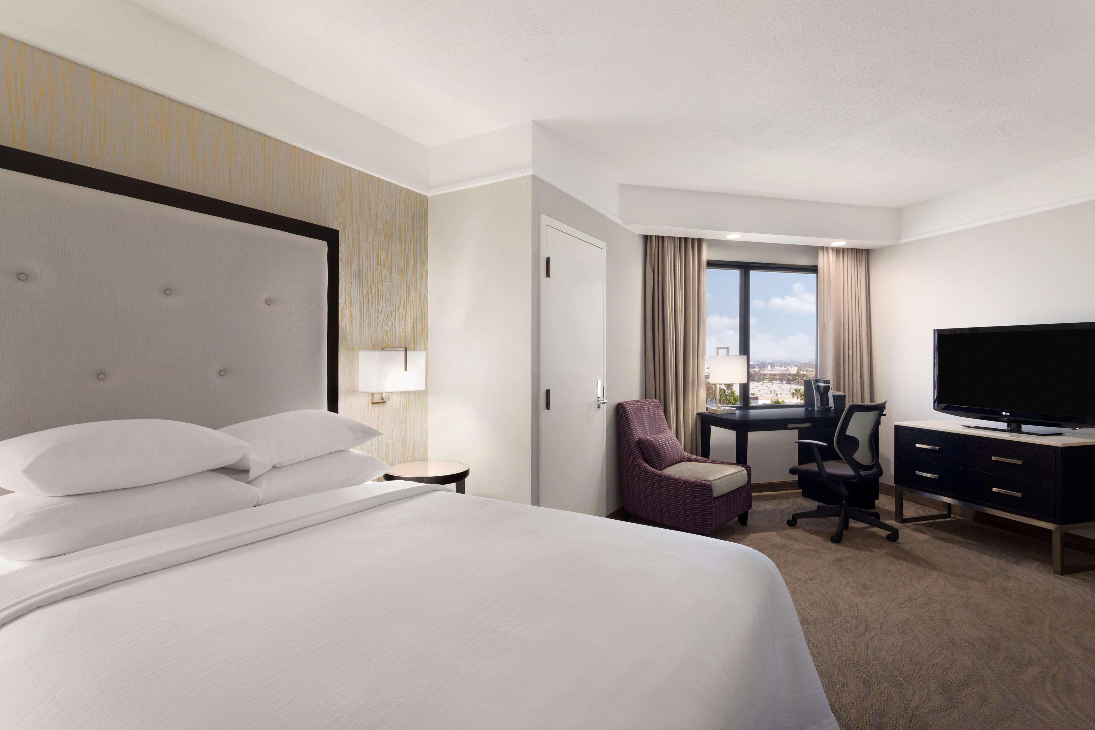 Embassy Suites By Hilton Irvine Orange County Airport Eksteriør billede
